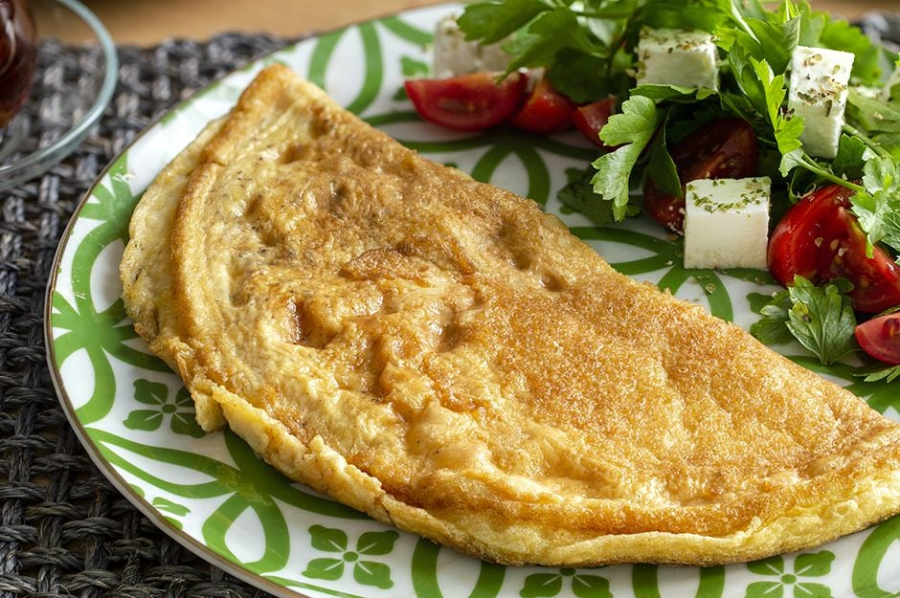 Dört Peynirli Omlet